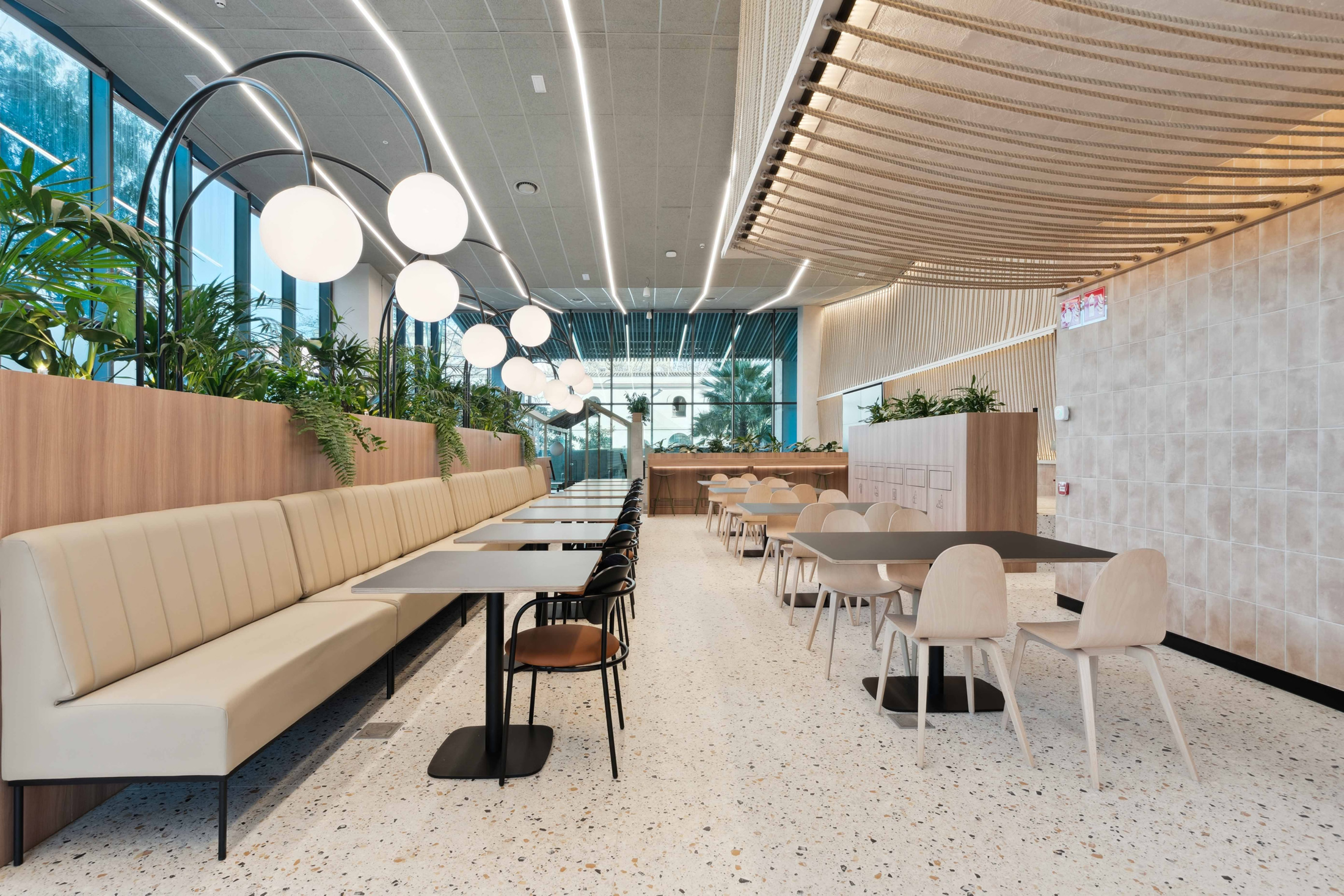 Atrio (Coworking Cafe):
